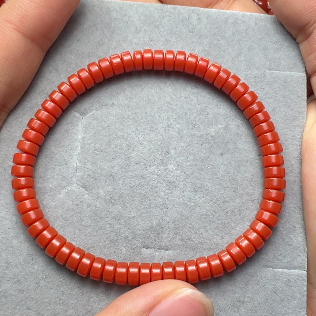 南红玛瑙手串未镶嵌