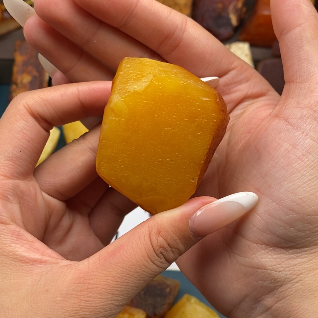 未镶嵌定制琥珀蜜蜡