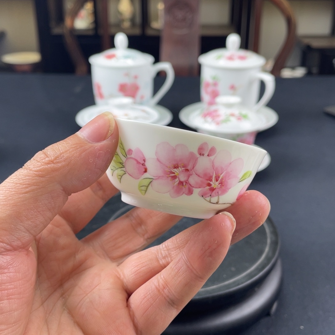 瓷片轻工业陶瓷研究所