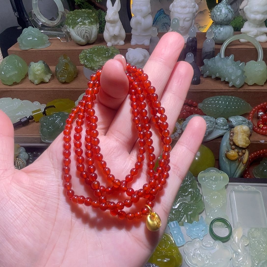 未镶嵌蛇纹石玉珠宝奇石