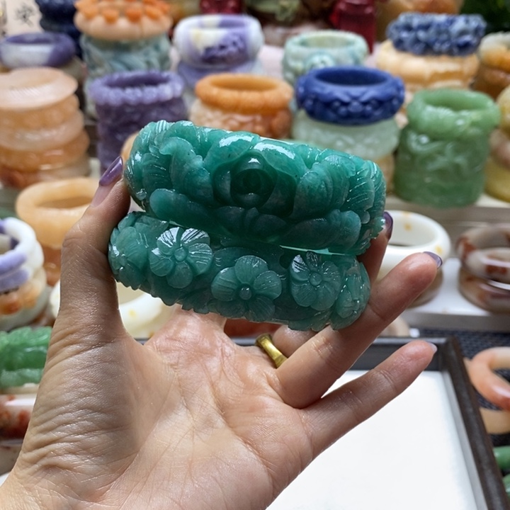 夢***影石英岩玉未镶嵌手镯