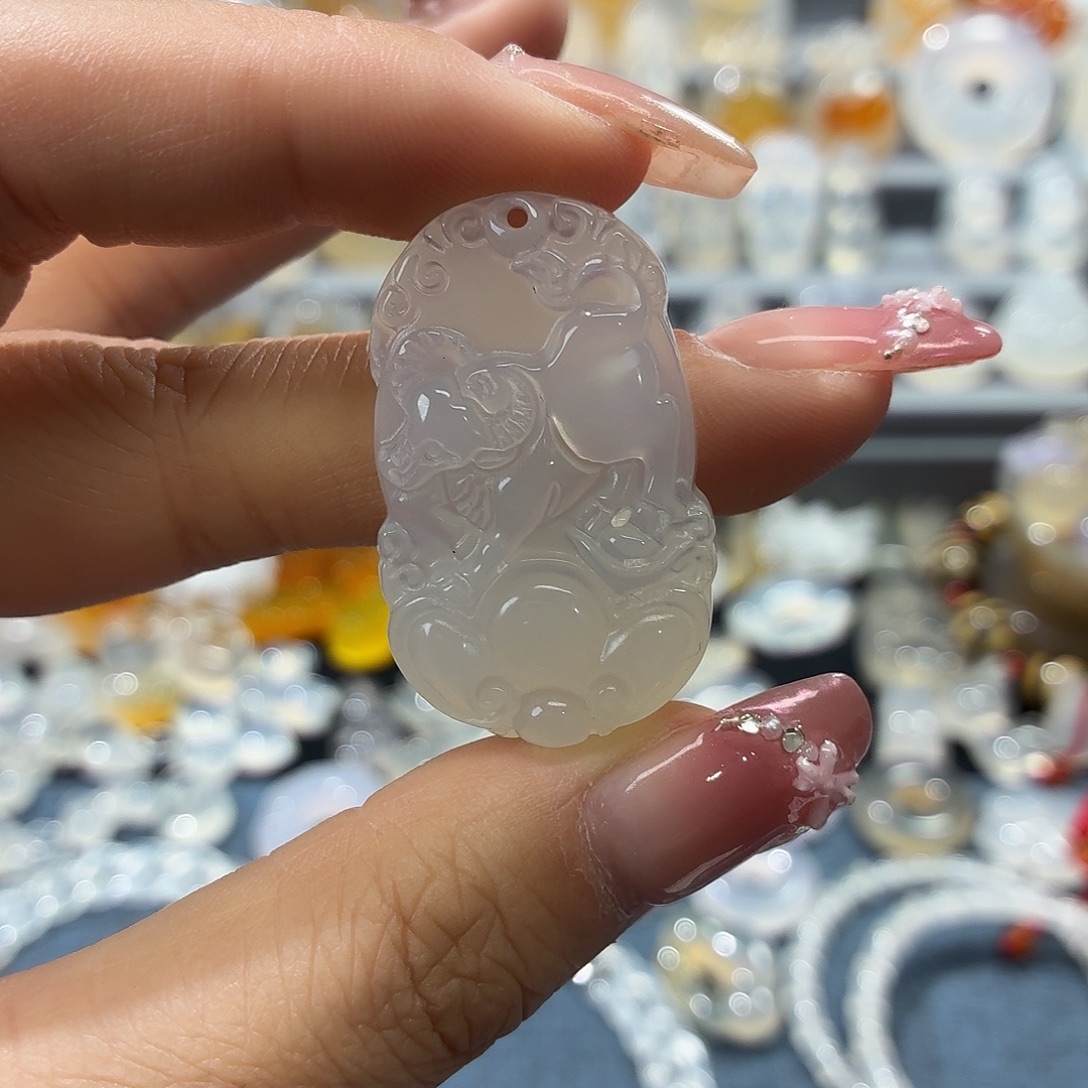 玛瑙/玉髓未镶嵌吊坠(不含链)