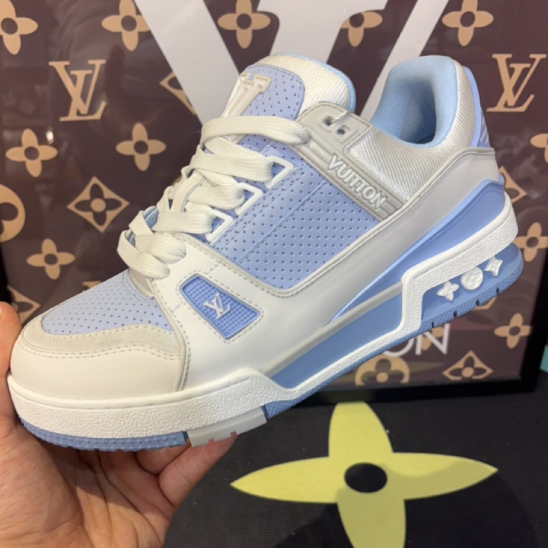 99新 LouisVuitton/路易威登 25年新款白蓝马卡龙trainer板鞋