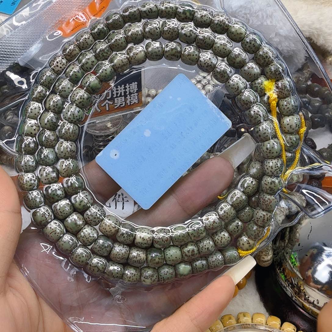 星月菩提手串85傲视绿星月菩提87桶108