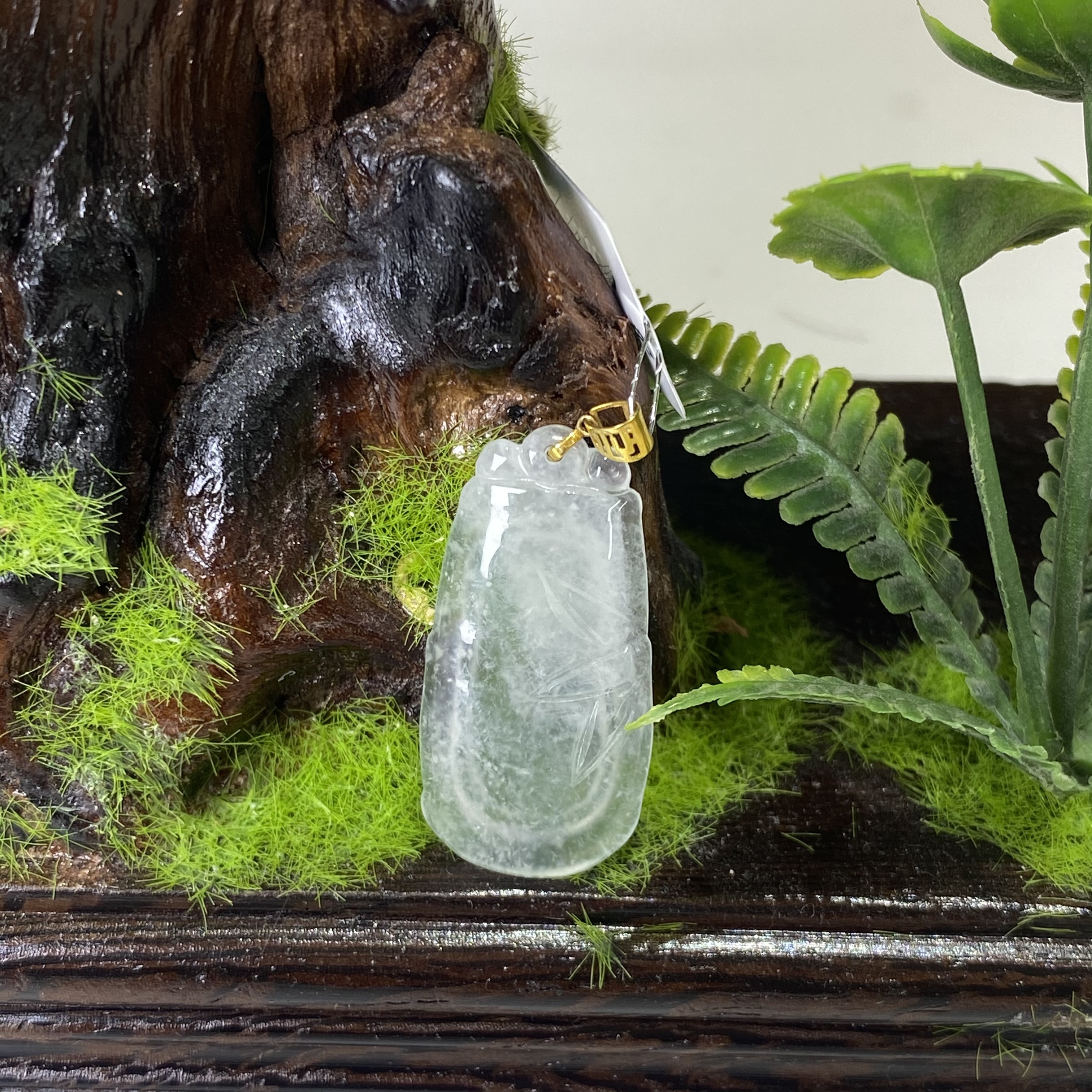 25634天然缅甸A货翡翠-竹节