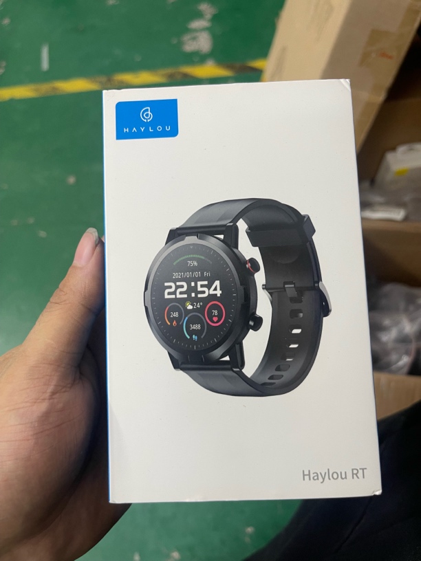 9新  捡漏 嘿喽RT 手表 睡眠检测，心率检测，高清触屏X020