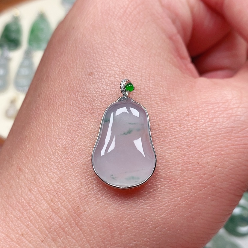 【闪购商品】翡翠吊坠(不含链)18K金镶嵌