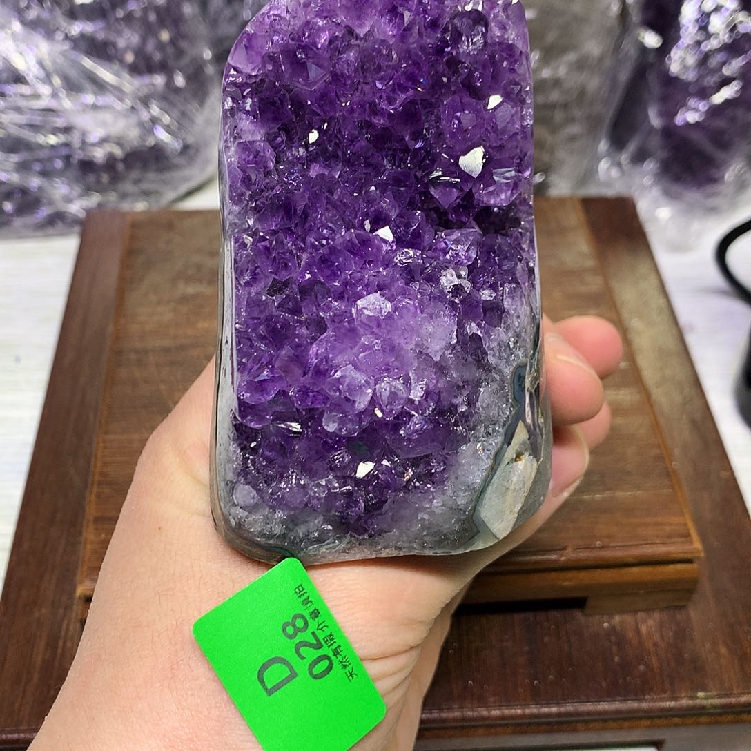 紫晶大型摆件（非配饰）未镶嵌