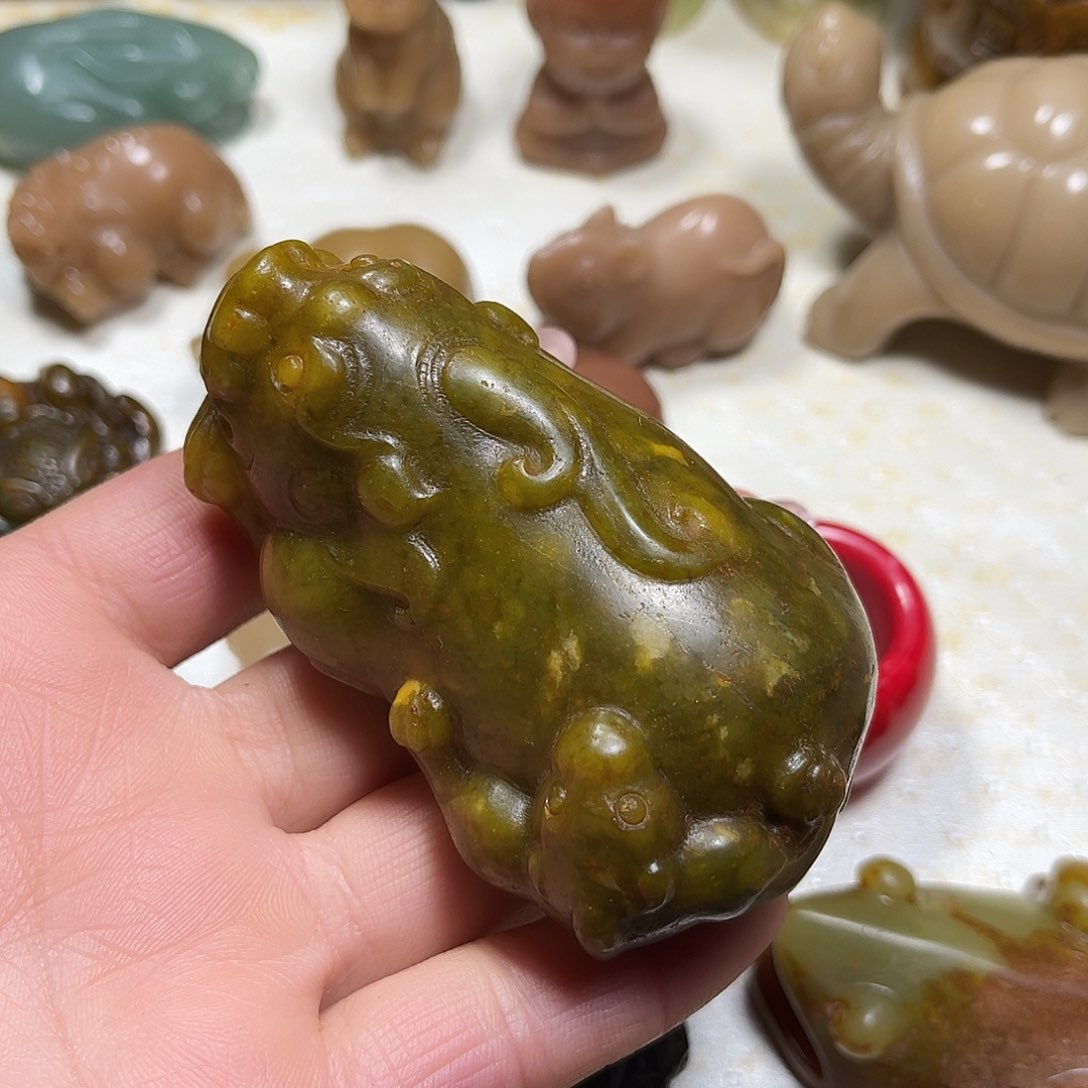 白玉菩提吊坠白玉菩提吊坠