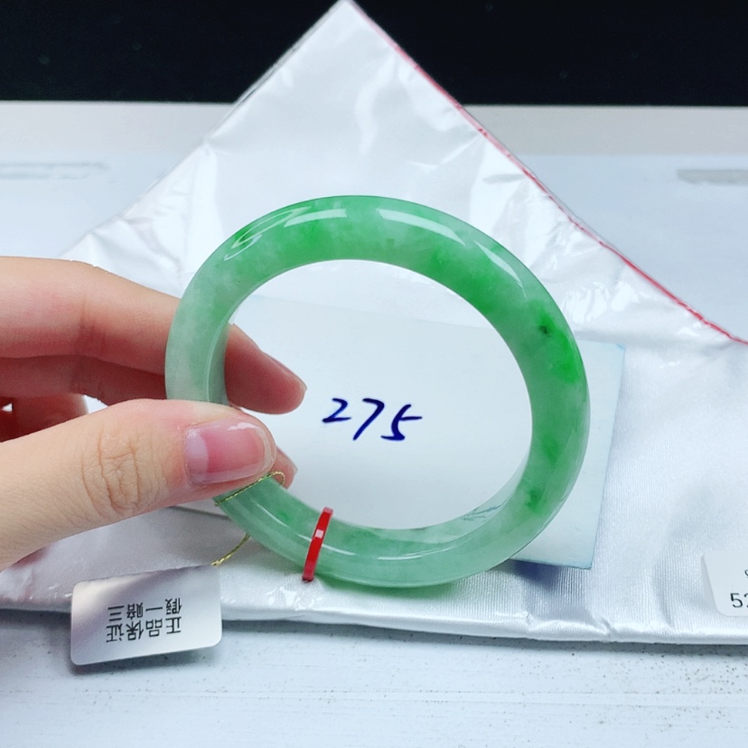 【闪购商品】翡翠手镯未镶嵌缅甸天然a货手镯52+