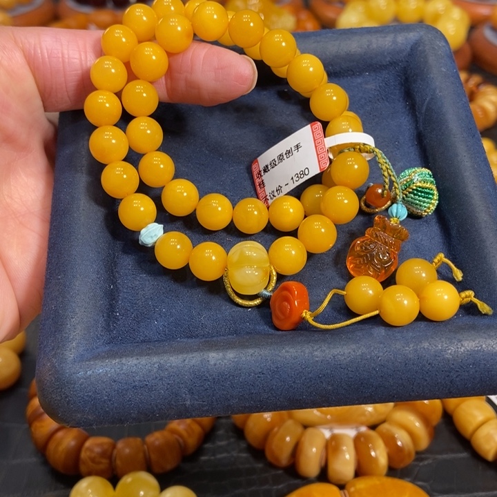 蜜蜡手链未镶嵌闲**事蜜蜡