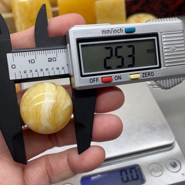 琥珀裸石未镶嵌蜜蜡