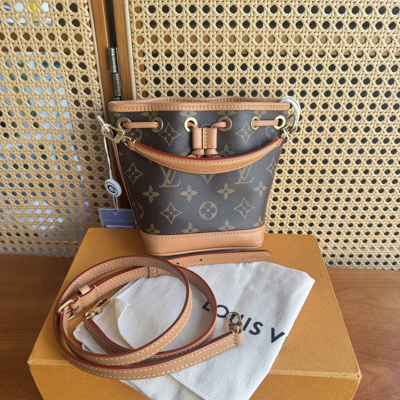 95新 LouisVuitton/路易威登 98新LV老花noe nano小水桶新款芯