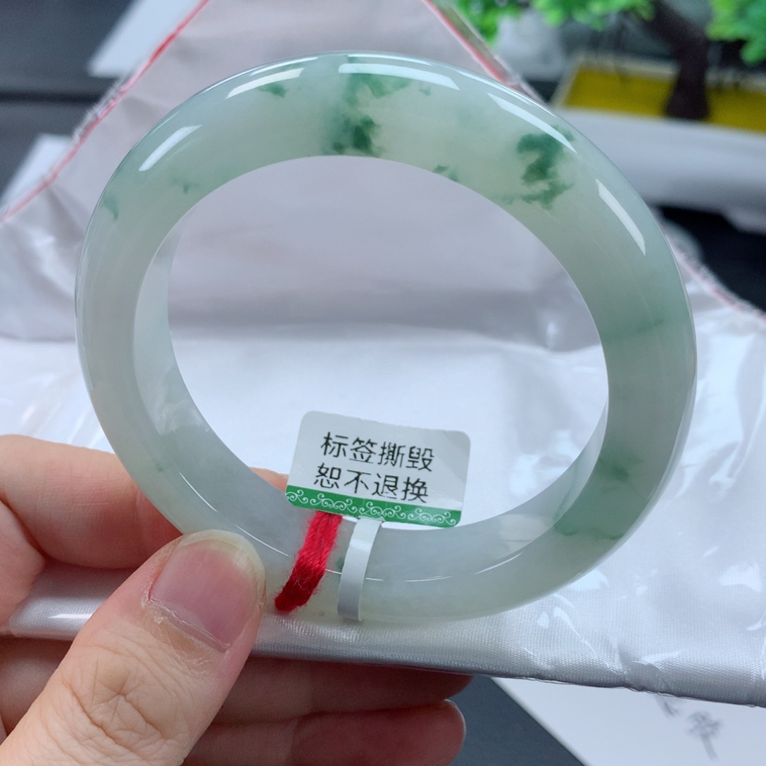 翡翠手镯未镶嵌缅甸天然翡翠手镯58圈口