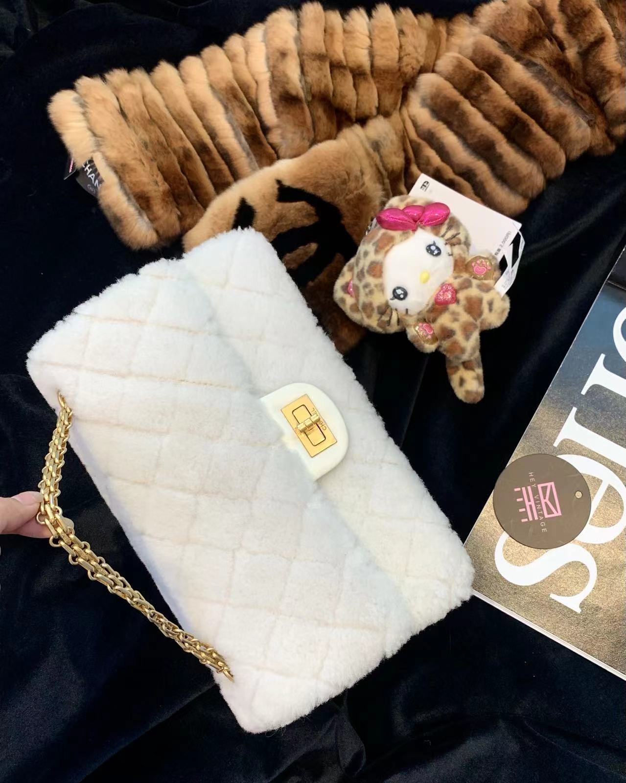 95新 Chanel/香奈儿 代卖服务！白金毛毛2.55包 18483222