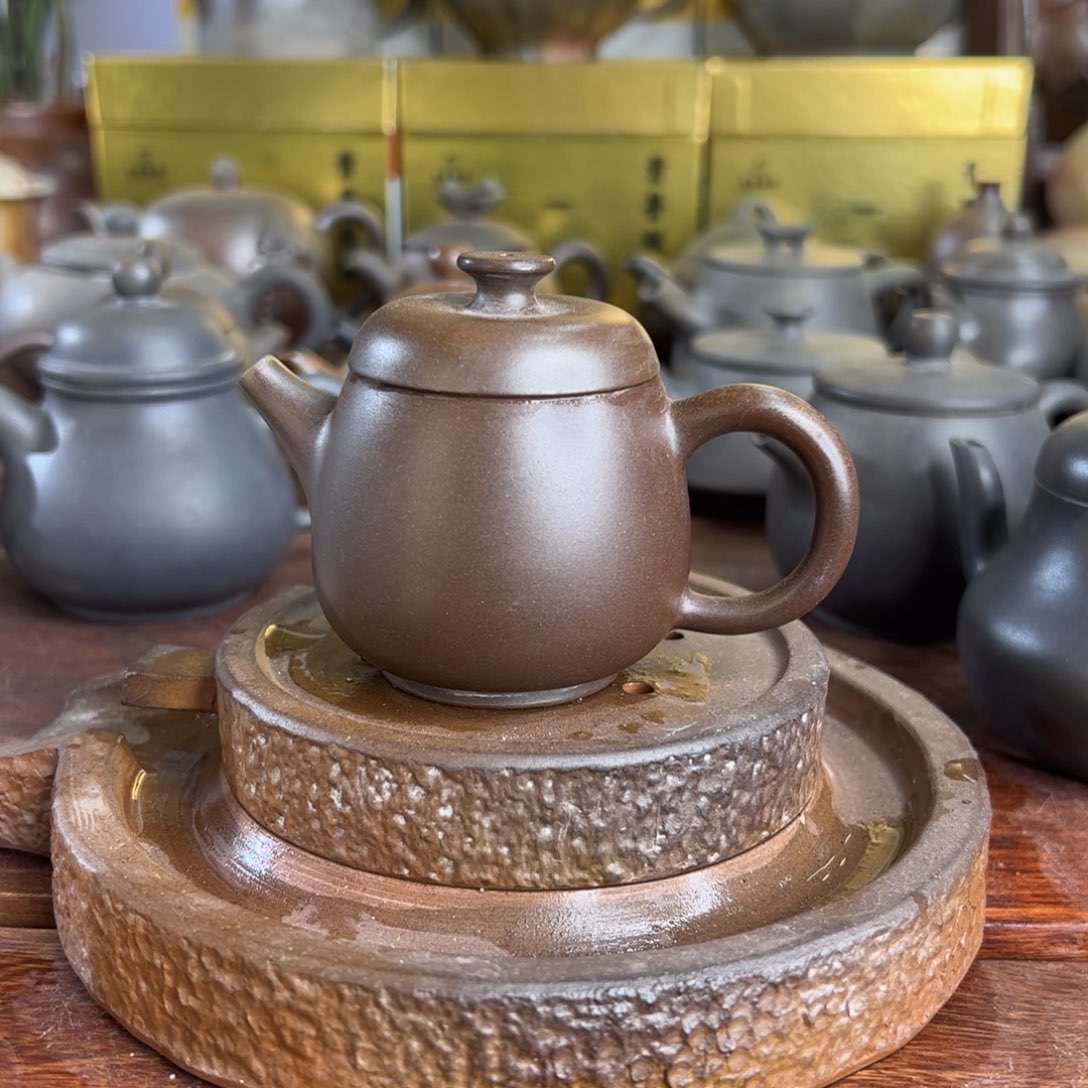 贵台龙窑柴烧茶壶A12