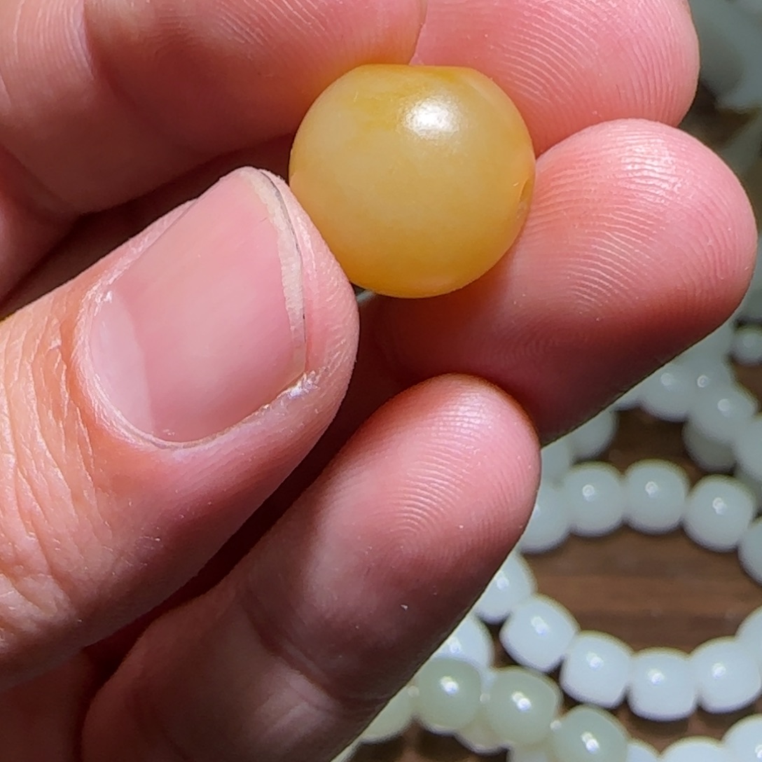 和田玉颈饰未镶嵌哈*徐