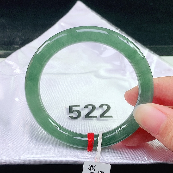 未镶嵌手镯翡翠翡翠手镯