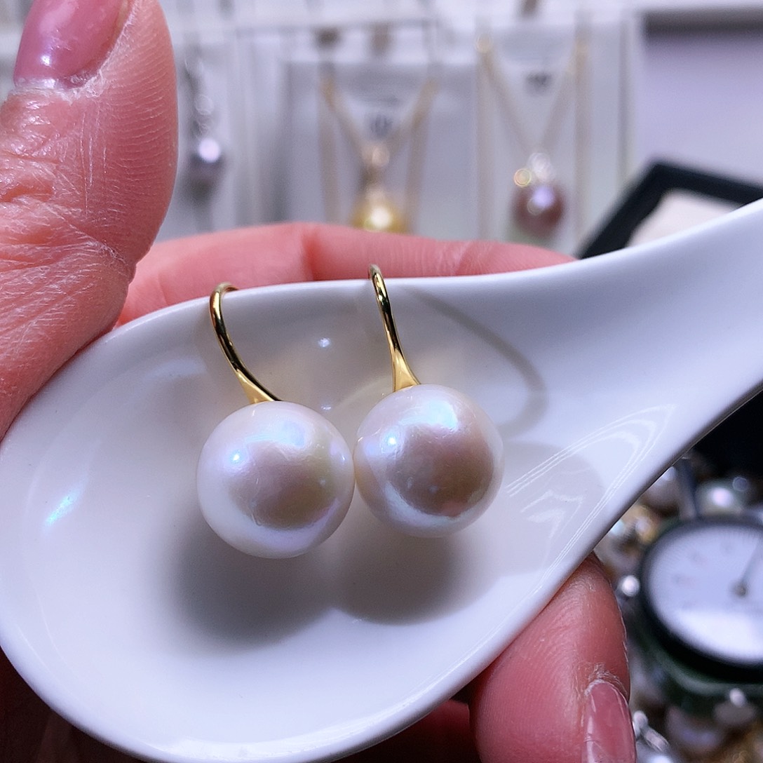 淡水珍珠耳饰合金
