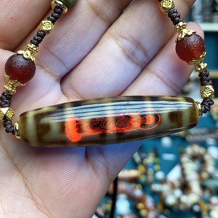 玛瑙/玉髓颈饰合金