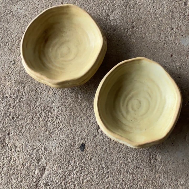 瓷粗陶4脚小味碟2个装