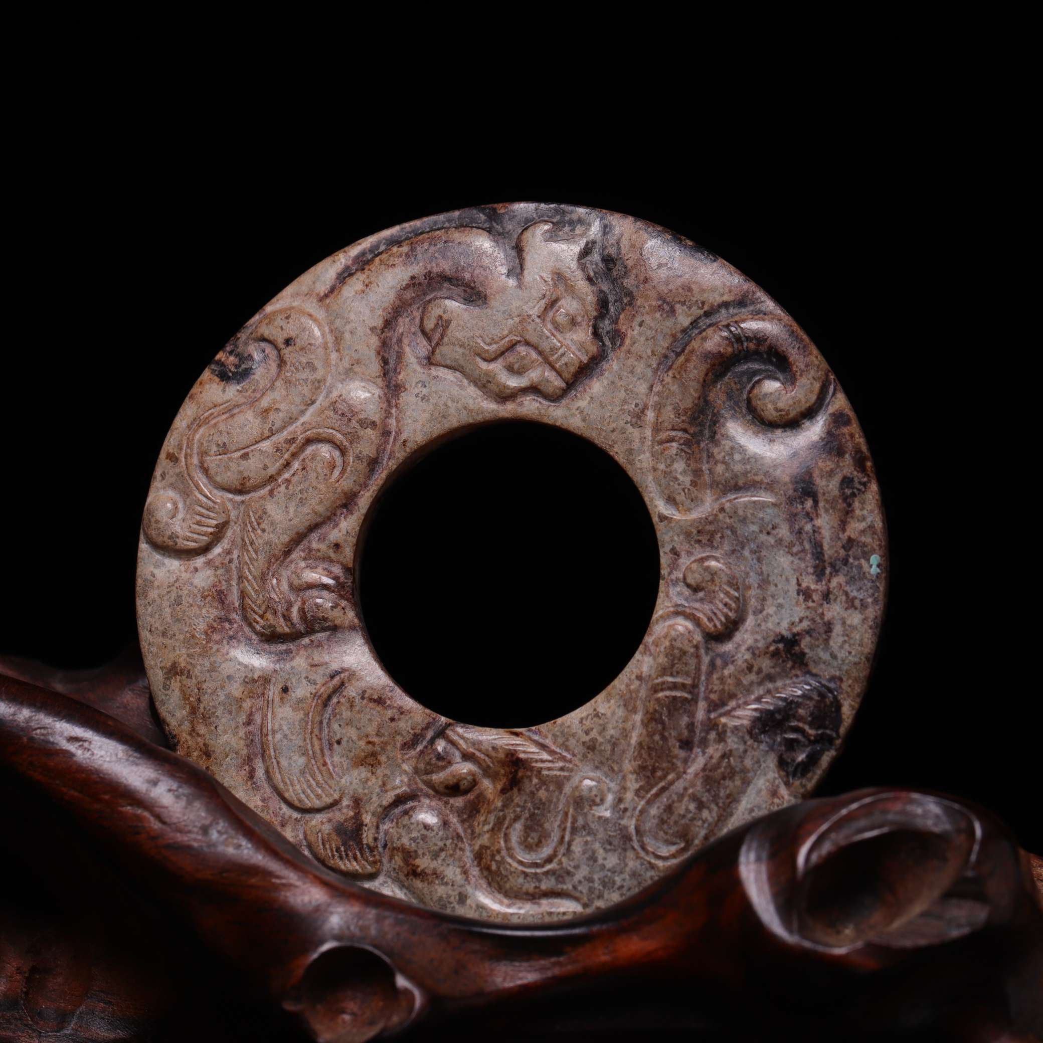 1677明代和田玉龙纹壁2217