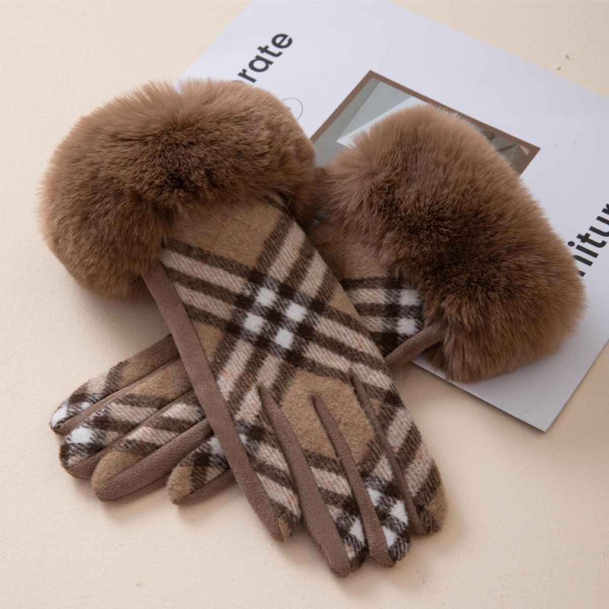 女士骑行户外防寒触屏毛呢加绒手套可爱时尚加厚保暖冬天防风