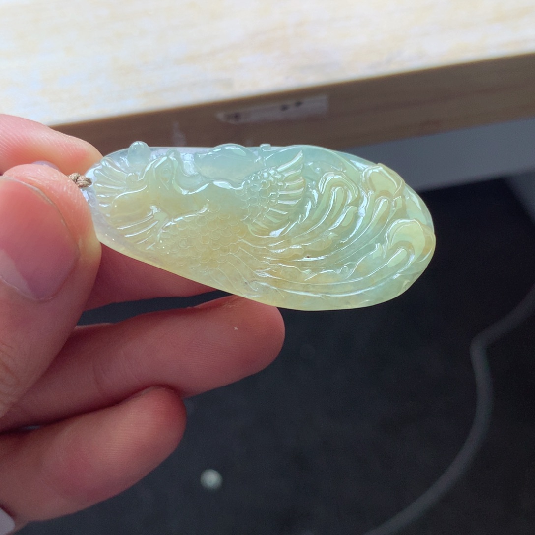 翡翠颈饰未镶嵌吊坠