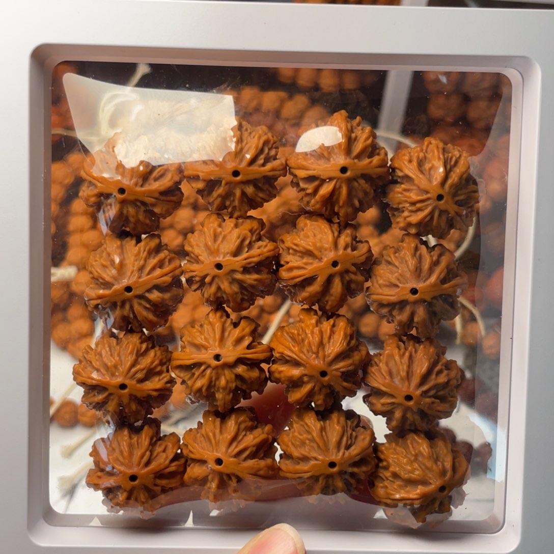 文玩核桃手串天花板手持