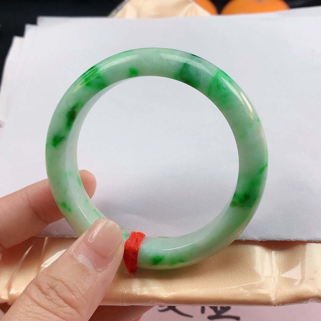 翡翠手镯未镶嵌54圈2079