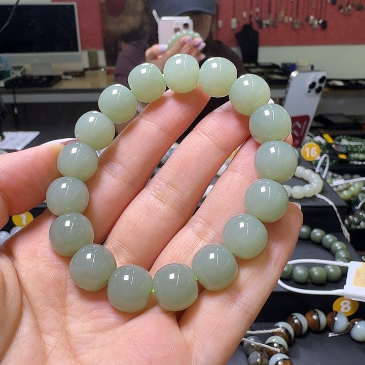 手串未镶嵌和田玉