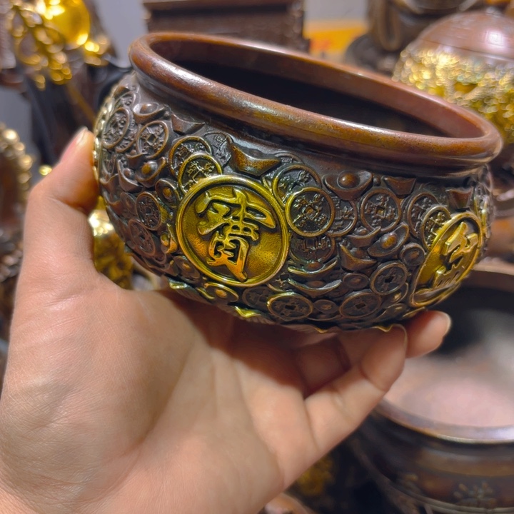 铜器摆件收收藏藏