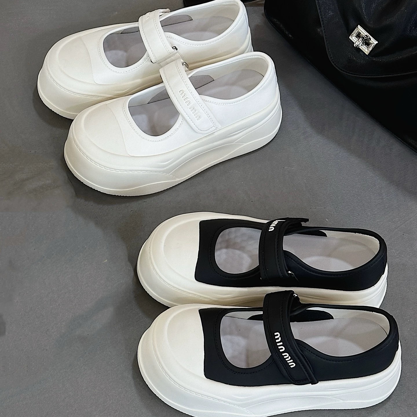 米娜家真皮厚底玛丽珍魔术贴休闲运动鞋