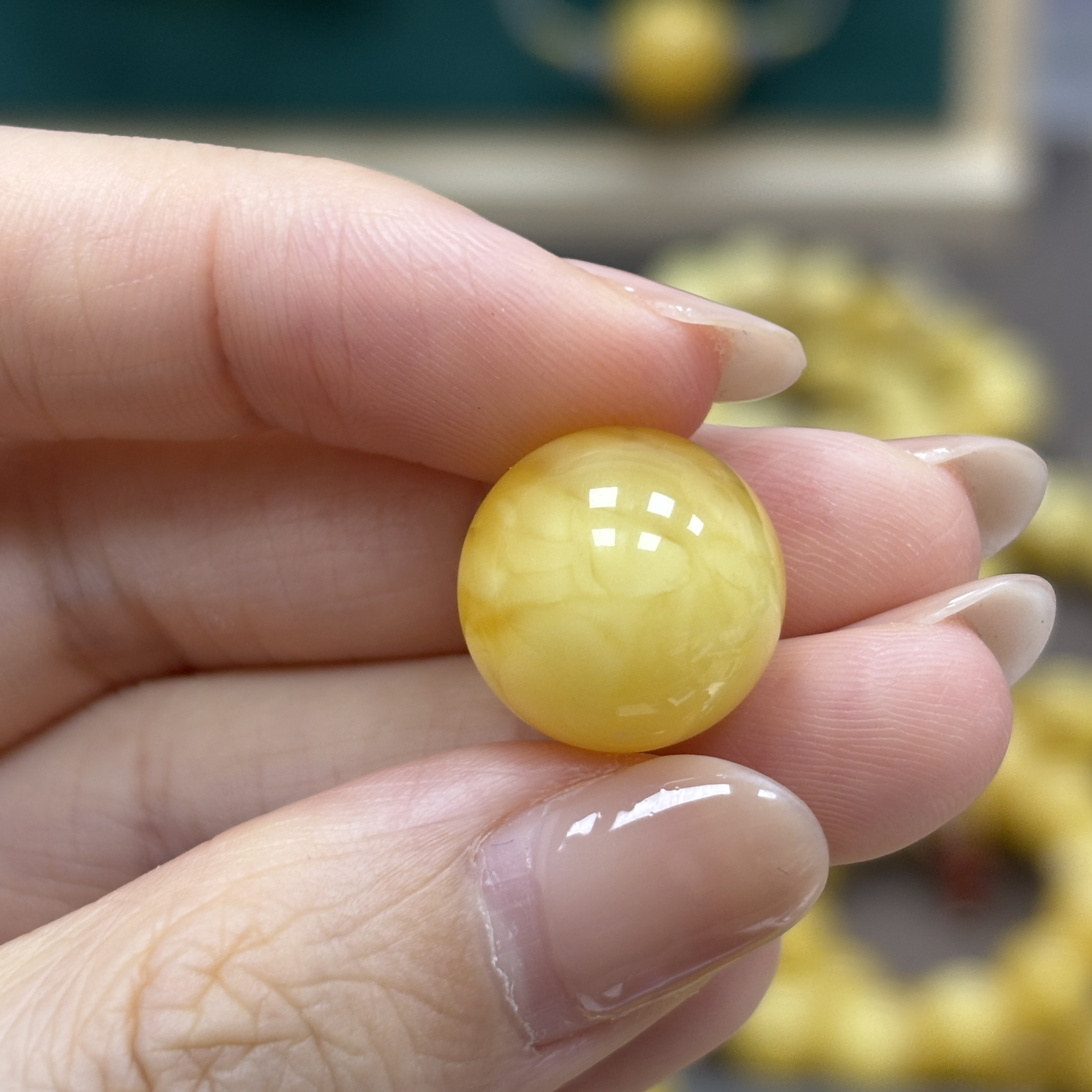 14.6mm 小妖珠宝天然原矿琥珀蜜蜡