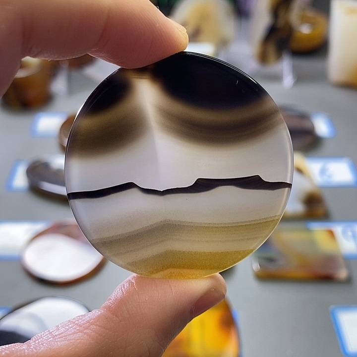 玛瑙/玉髓未镶嵌珠宝半成品129