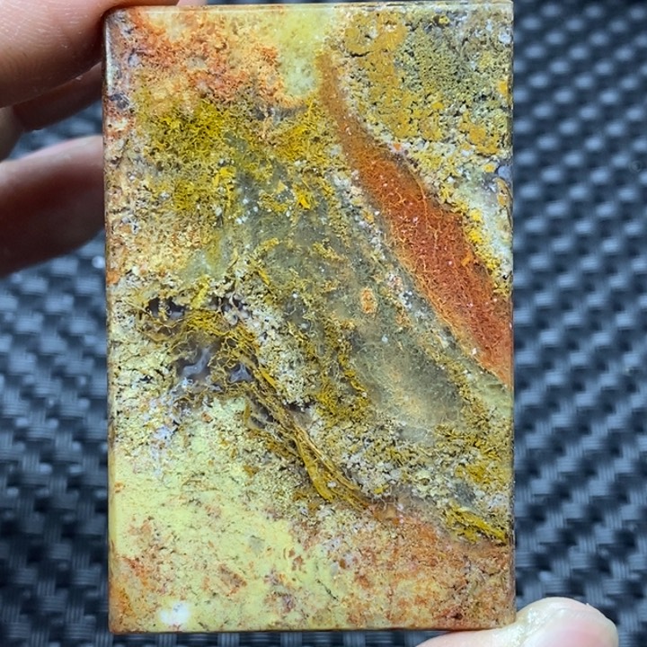 玛瑙/玉髓颈饰未镶嵌绿***湾