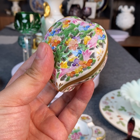瓷片海淘中古品，