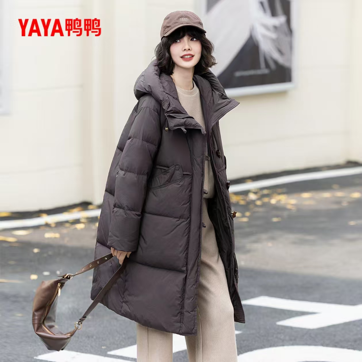 时尚运动工装风连帽中长款厚款韩版极简风女士羽绒服YE4B619842N