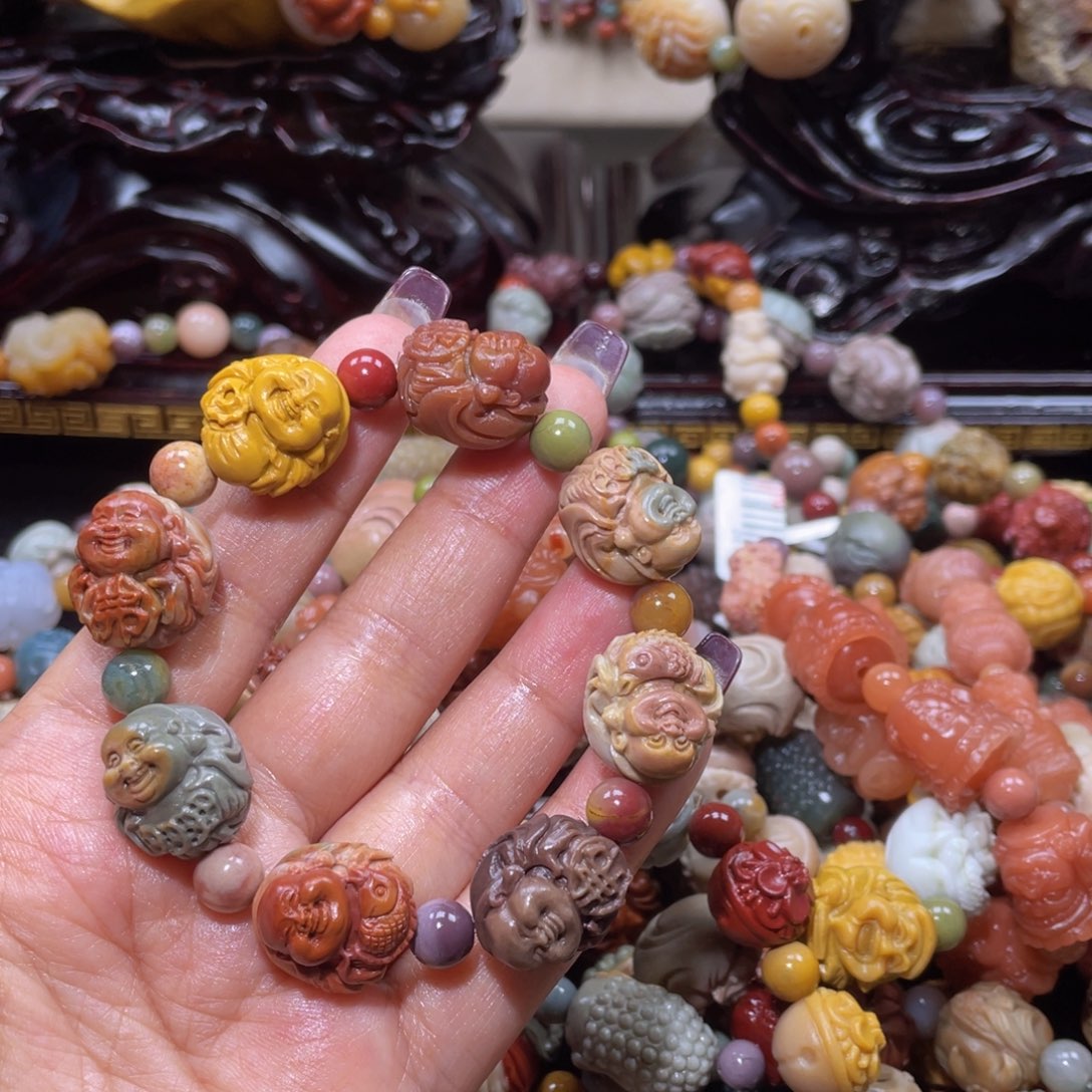 石英质玉手链未镶嵌