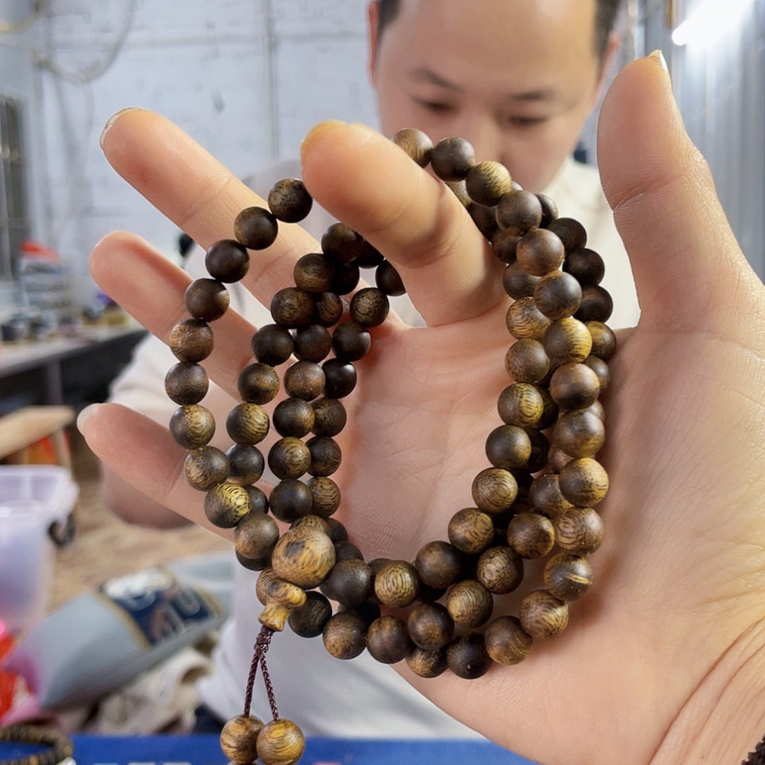 沉香手串梦****8金沙叶圆珠长串0.8/26克多样性发一