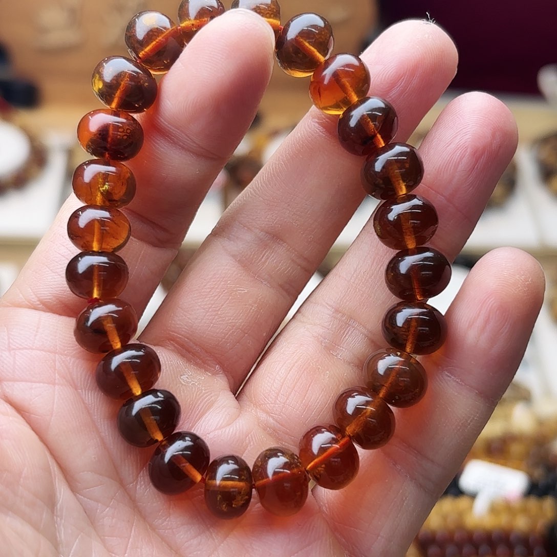 喳***喳琥珀未镶嵌裸石十