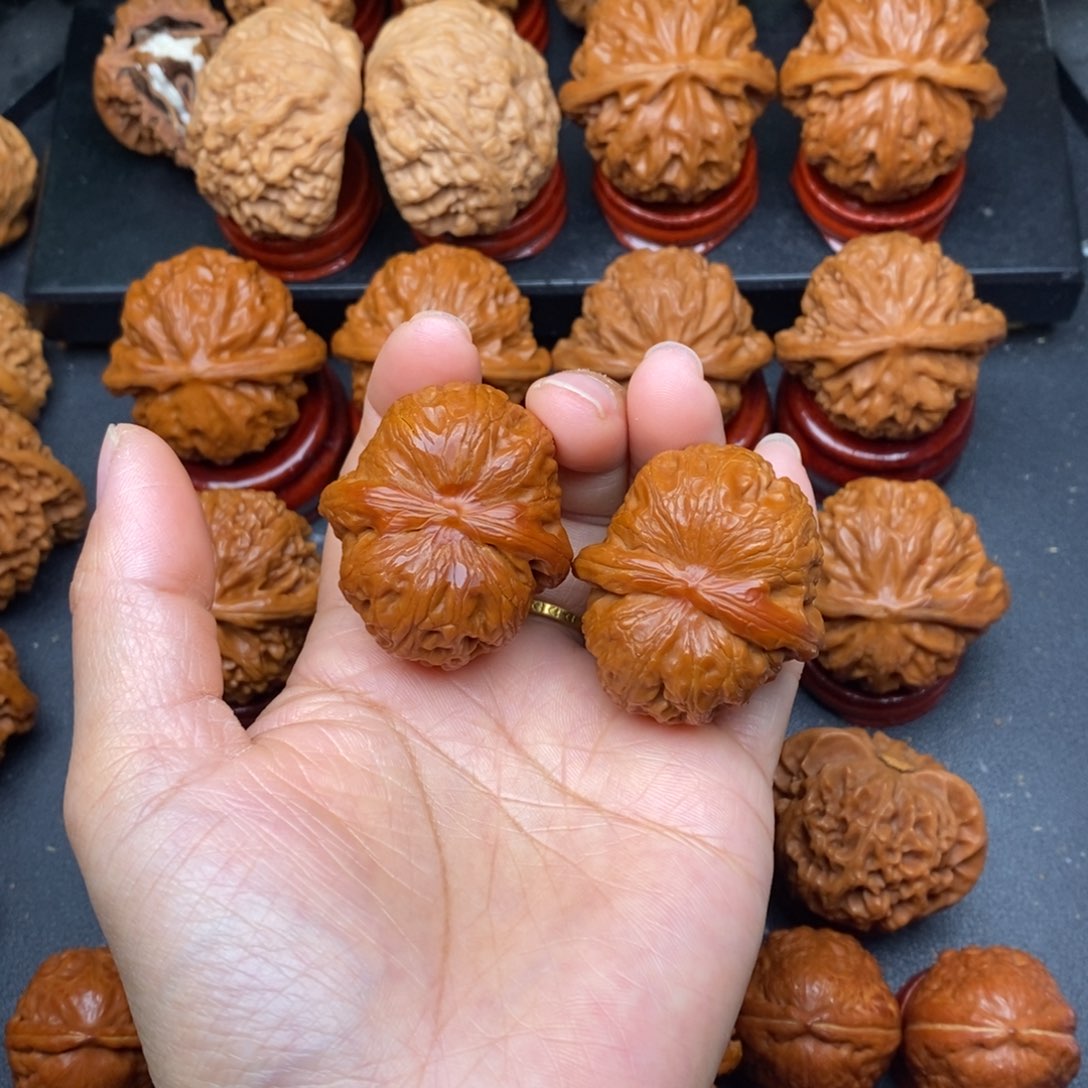 把件文玩核桃40平谷元宝