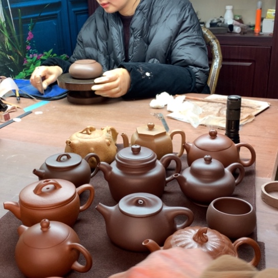 底槽青茶壶漯****司容天壶，朱泥容量280cc