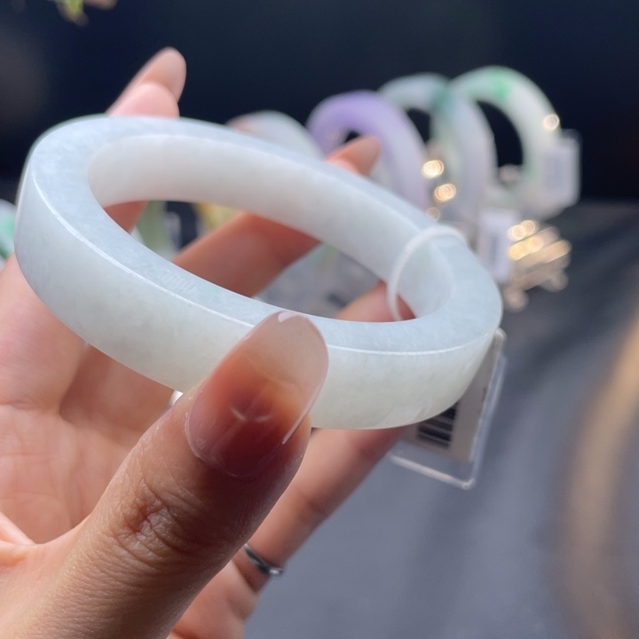 定制翡翠翡翠手镯未镶嵌