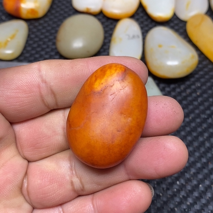 和田玉珠宝奇石未镶嵌