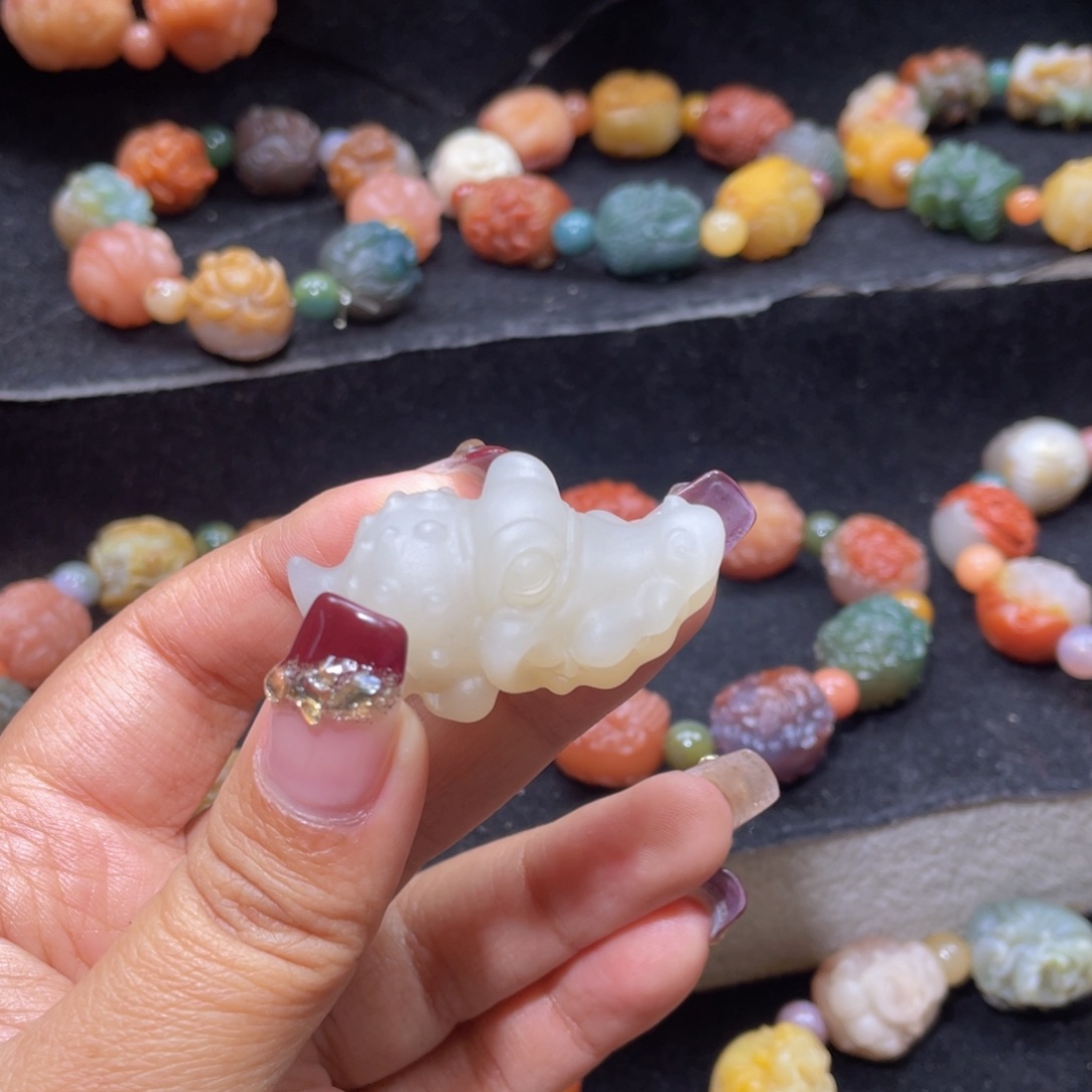 石英质玉手链未镶嵌