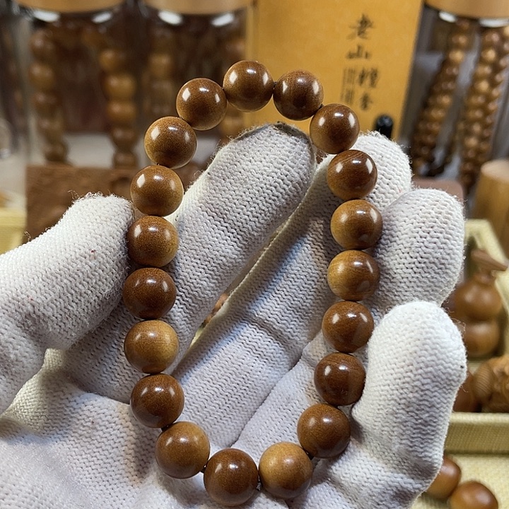 檀香木手串/手链老山檀香l.0沉水奶甜、果蜜甜高货