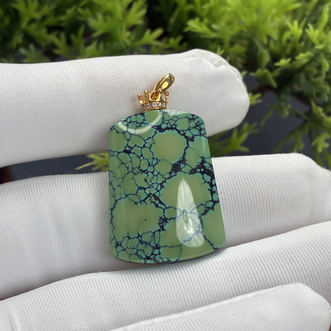 原矿绿松石特色三彩吊坠