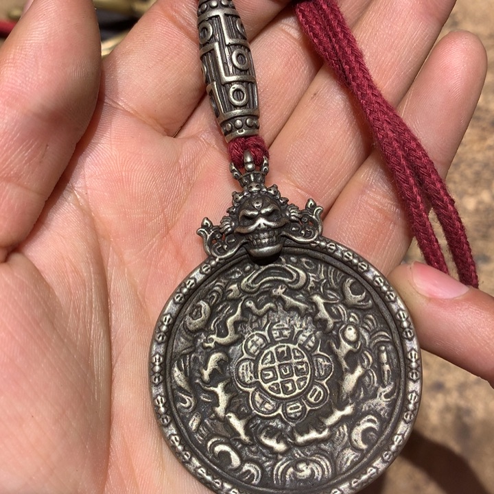 琉璃颈饰喜欢的朋友