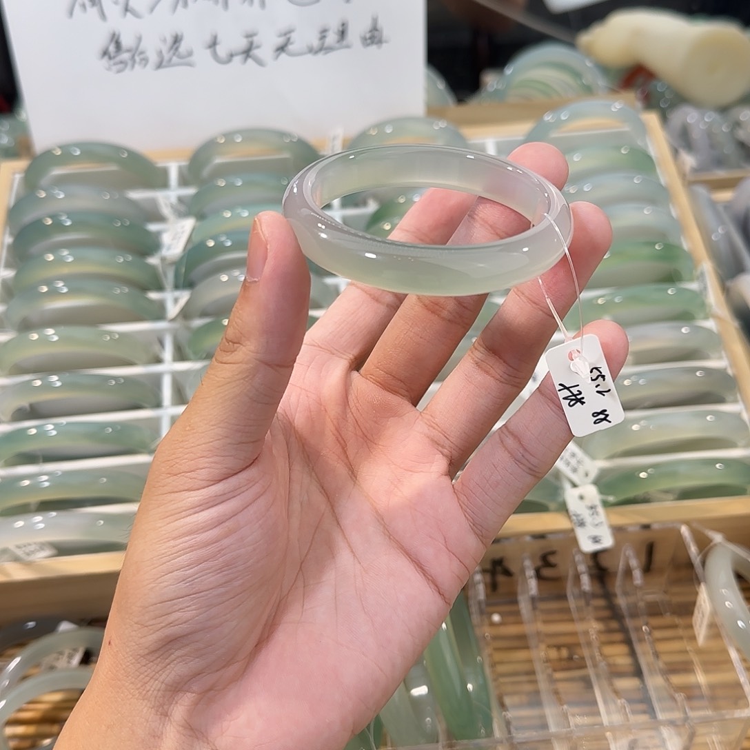 手镯玛瑙/玉髓未镶嵌圈口55.2